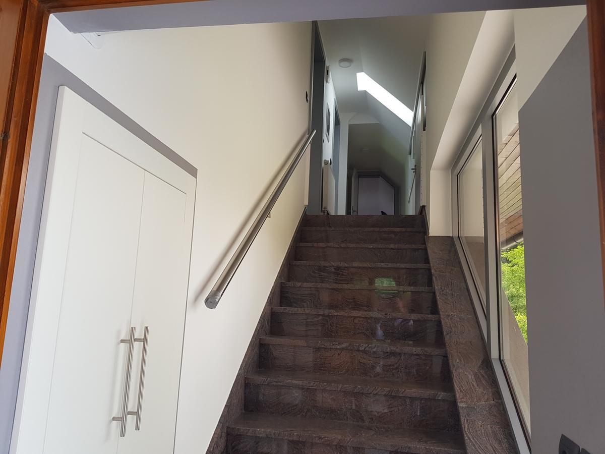 Domacija Vodnik & Apartments Cerklje na Gorenjskem Bagian luar foto